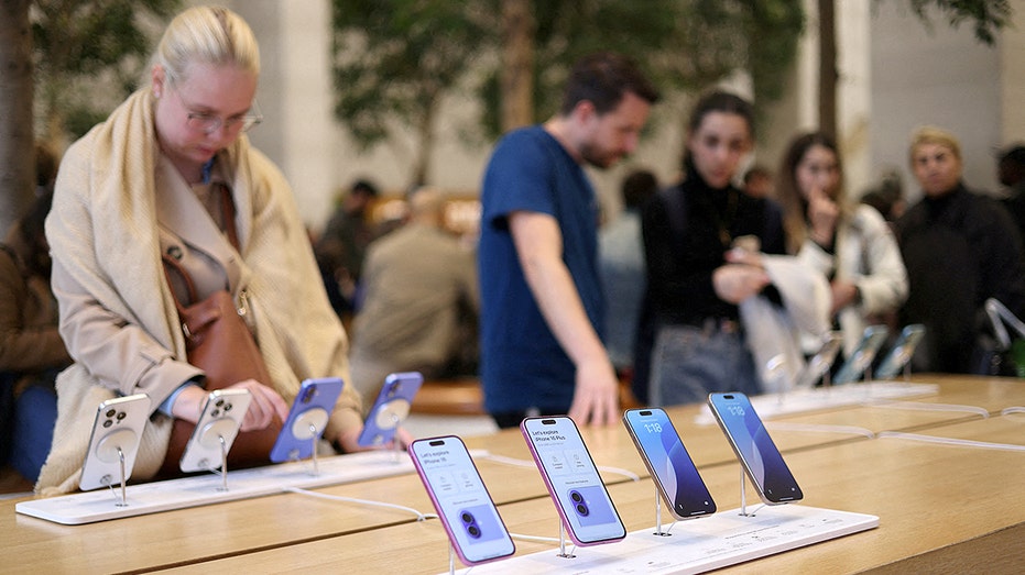 Apple's $250M Siri settlement: Are you owed cash? Education VIC