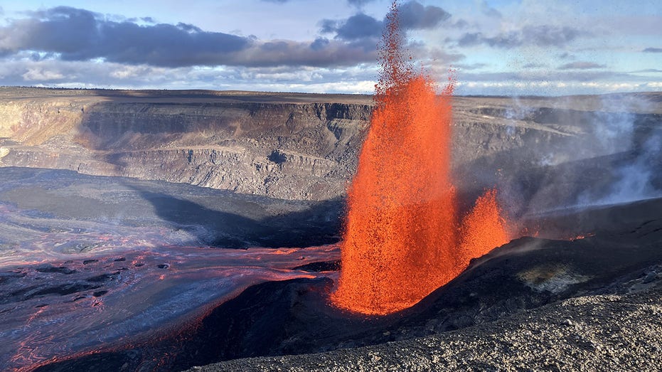 Famous volcano blasts lava 1,000 feet high, triggering emergency closures at national park Education VIC